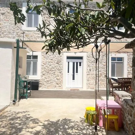 La Casa De Papel - ヤドラニヴォ