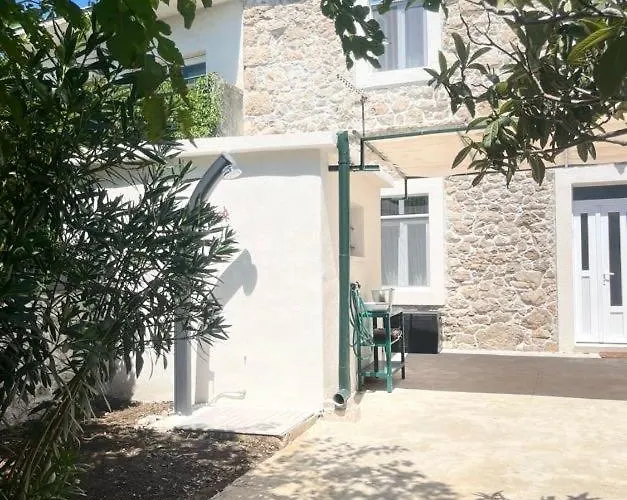 La Casa De Papel - Tatil Evi *