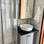 Дом отдыха La Casa De Papel - *